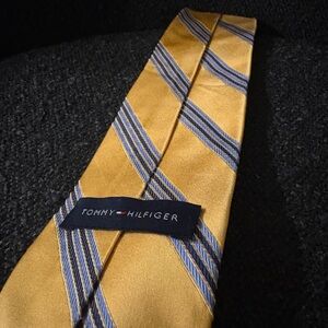 Tommy Hilfiger Yellow and Blue Diagonal Tie